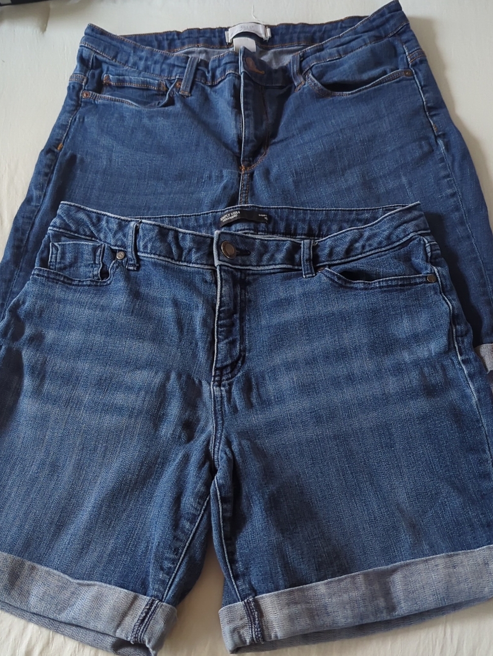Women's Denim Jeans Cuffed Shorts H&M and Simply Vera Wang Size 10